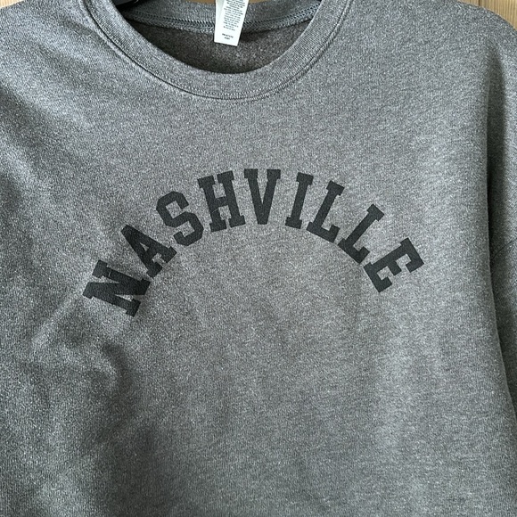 Nashville Cropped Sweatshirt - Picture 3 of 5